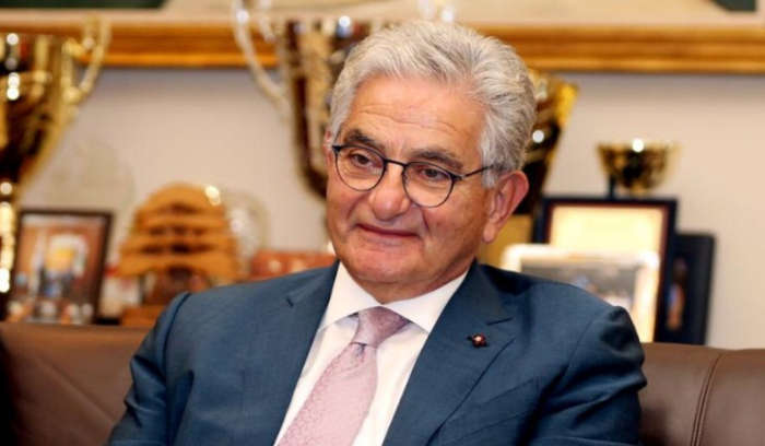 صفير يعمل لإعادة تمتين العلاقات الدولية