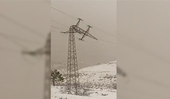 انقطاع خط التوتر بين عاليه وصوفر