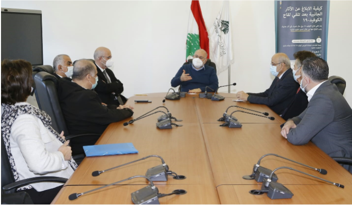 الأبيض: لوضع خطة طارئة تحافظ على العاملين الصحيين وتلبي حاجات المرضى