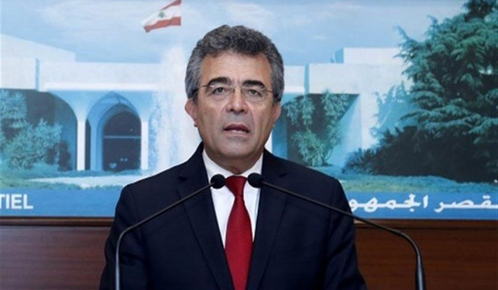 قسطنطين: كل واحد يعمل 