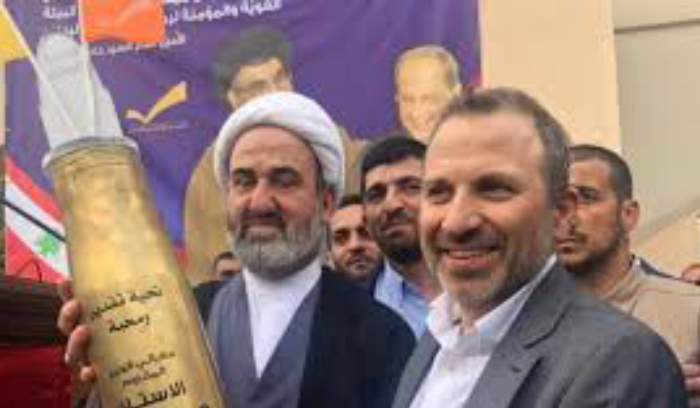 «الوطني الحر» يربط تحالفه الانتخابي مع «حزب الله» بتحديث «مار مخايل»<br />
يحدد مصير 7 مقاعد نيابية