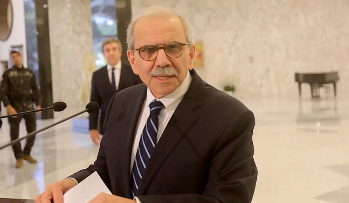 ما مشكلة «الثنائي الشيعي» مع رئيس الحكومة المكلف نواف سلام؟
رشحته المعارضة اللبنانية منذ 2019 للمنصب