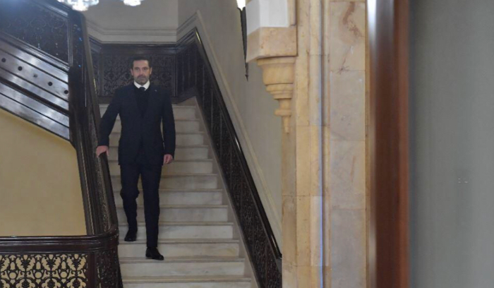 مغادرة الحريري المسرح السياسي يتلقّفها 