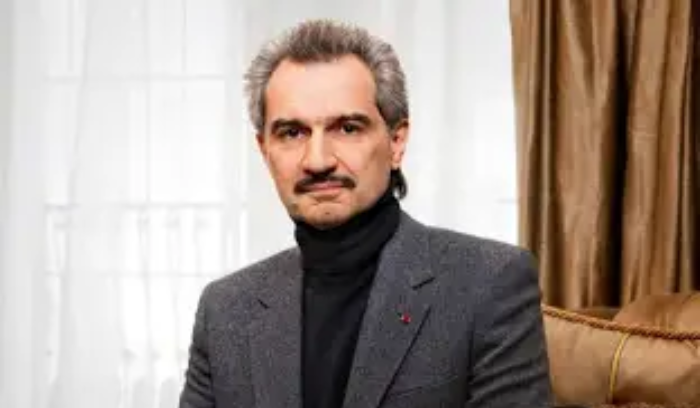 الأمير الوليد بن طلال ⁦‬⁩يعلن عن اعادة بناء وتأهيل فندق فور سيزونز - بيروت