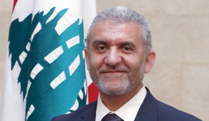 بيرم وقع مرسوم إعطاء منح مدرسية للعاملين في القطاع الخاص