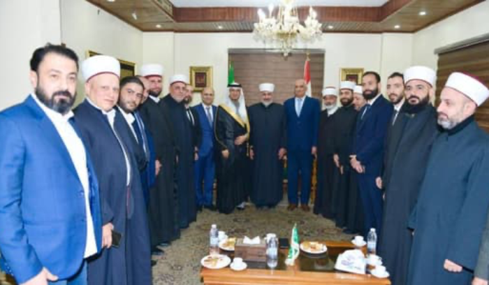 بخاري يزور رئيس المجلس الإسلامي العلوي