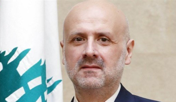 وزير الداخلية: الإمارات أقوى من أن تمس عزيمتها يد حاقدة خائبة