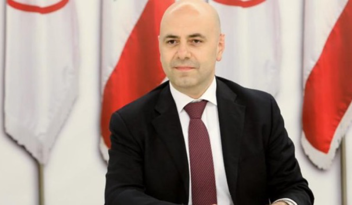 حاصباني: يعود لبنان عقودًا إلى الوراء