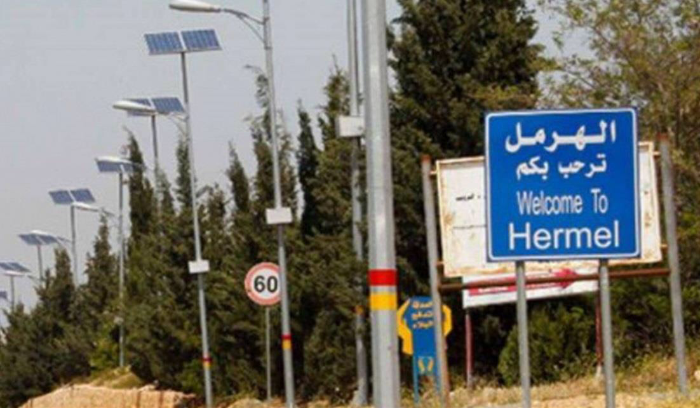 الاحتجاجات في الهرمل تقطع مدخلها الجنوبي