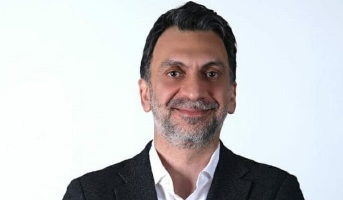 منيمنة يسمّي نواف سلام