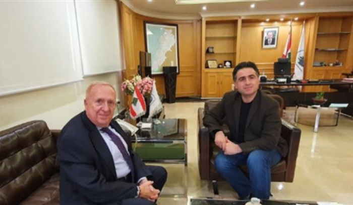 حمية عرض مع أيوب لدور اللبنانيين الفرنسيين في الخارج