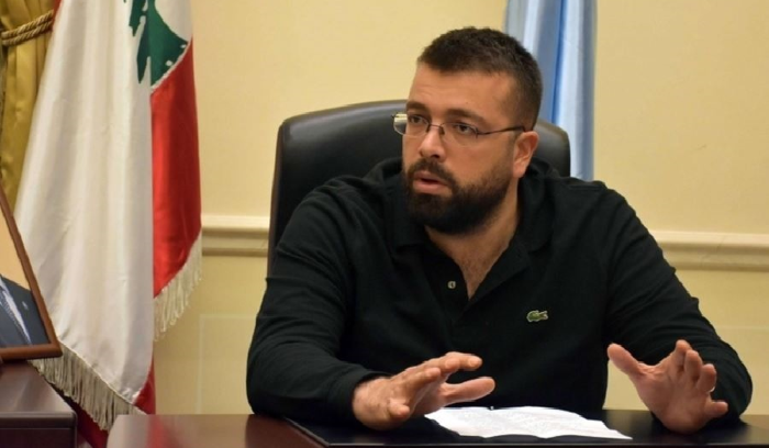 هجوم من أحمد الحريري على جعجع: عِش الأحلام التي تتمناها!