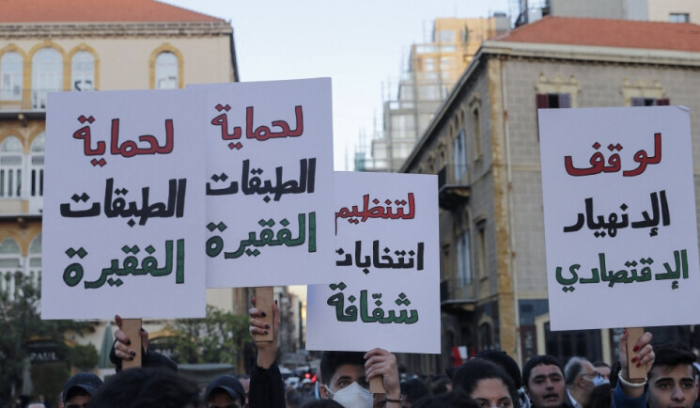 الدولار والأجور... مسار معاكس يُنذر بكارثة