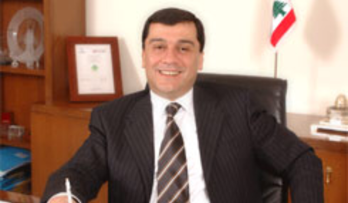 الحوت رئيساً مرة جديدة لـ