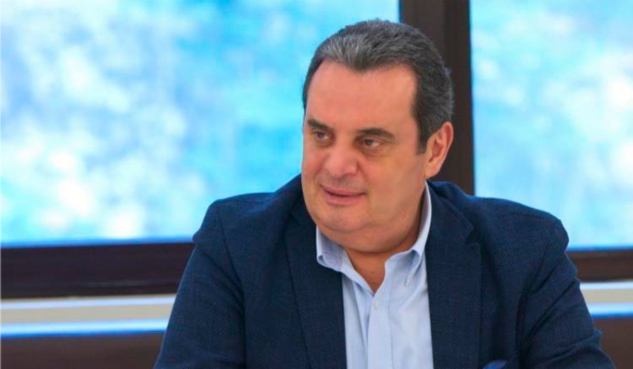 واكيم: “حضرتك واصل مأخّر”