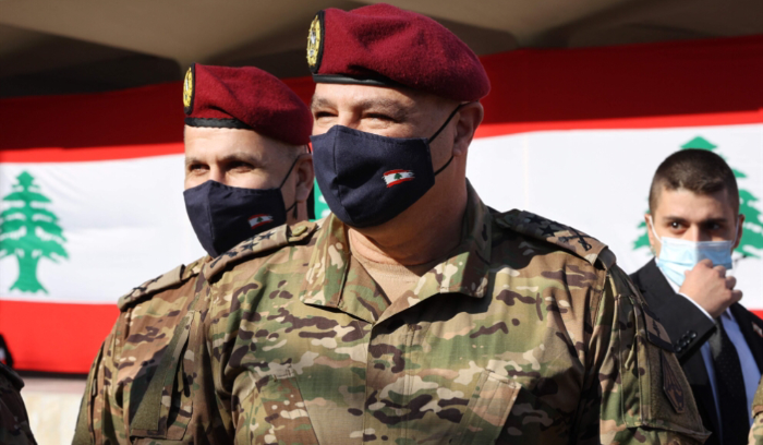 خلاف غير مسبوق في المجلس العسكري: اتهام قائد الجيش بالطائفية!