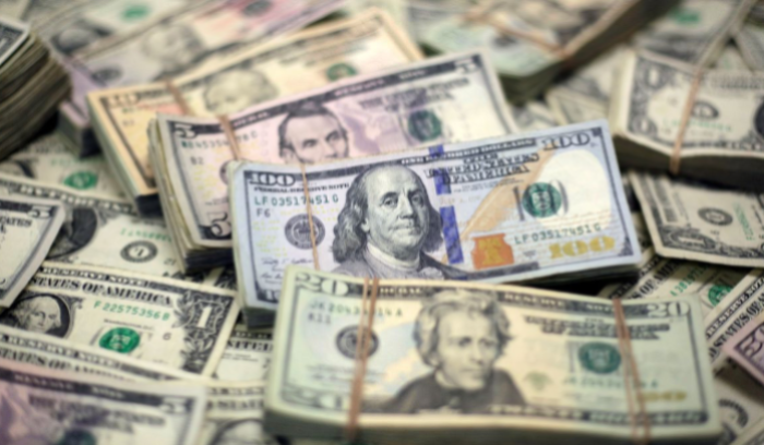 انخفاض في سعر صرف الدولار