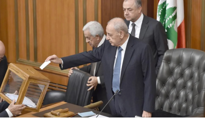 كيف توزعت أصوات النواب  لانتخاب رئيس ؟ وبري يرفع الجلسة لساعتين