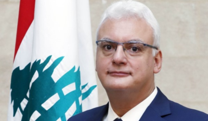 قرار جديد لوزير الاتصالات بشأن بطاقات التشريج