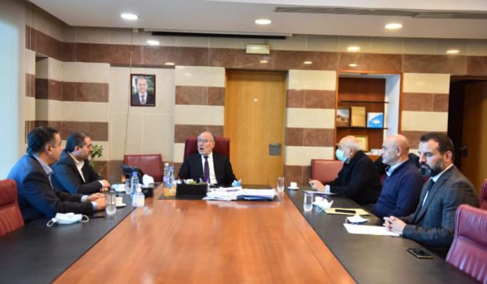 وفد التقدمي عرض مع الحلبي موضوع دعم المعلمين