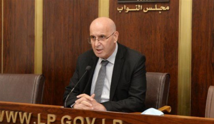 بعد زيادة إصابات كورونا... جلسة للجنة الصحّة وإليكم التفاصيل