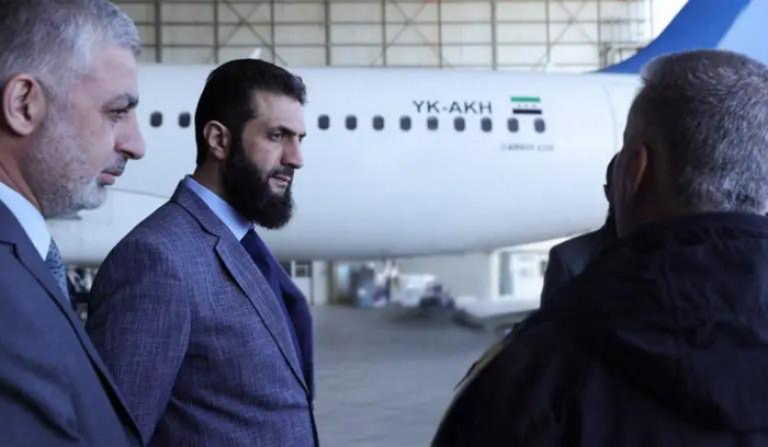 الشرع تفقد مطار دمشق الدولي في اليوم الأول لافتتاحه