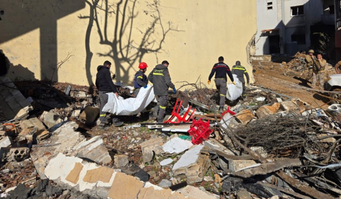 العثور على 5 ضحايا تحت ركام منازل في علما الشعب