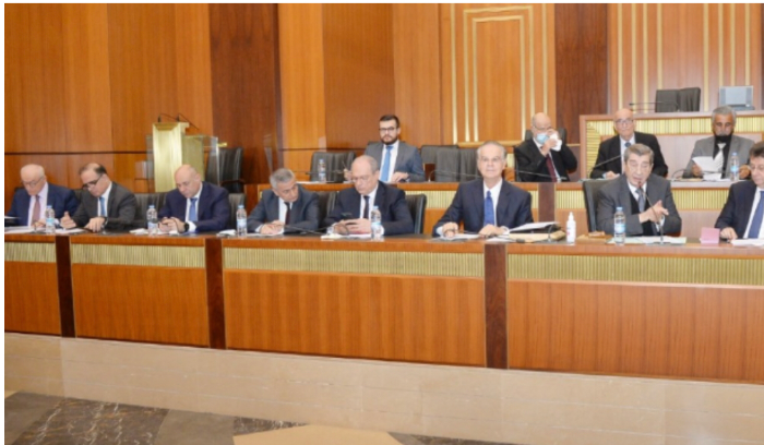 مواقف نيابية عالية السقف على خلفية الدفاع عن حقوق المودعين<br />
جلسة تشريعية اليوم: لا مقايضة... لا صفقة... لا 