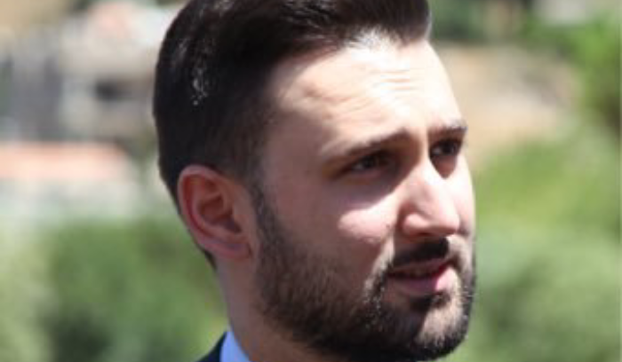 تيمور جنبلاط: نعيش اليوم أزمة خيارات ورؤى وتحدي بقاء الكيان