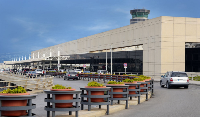 إيران: الطائرة الإيرانية بمطار بيروت لم تخضع للتفتيش