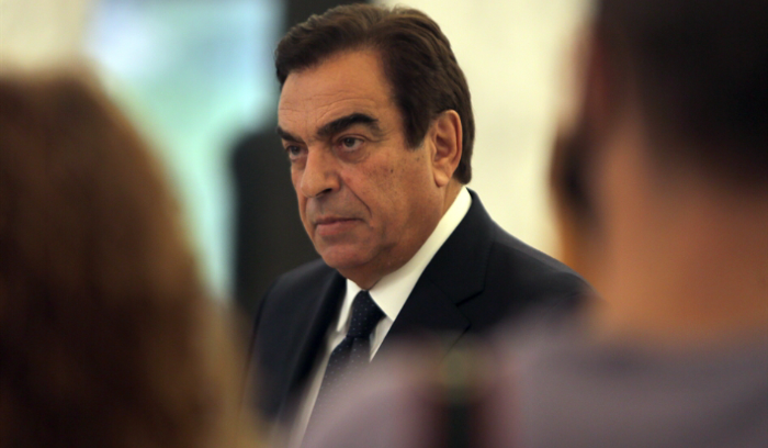 قرداحي قرباناً للرياض... فهل يتوقّف الصلف السعودي؟<br />
توافق سياسي ضمني على التضحية بوزير الإعلام