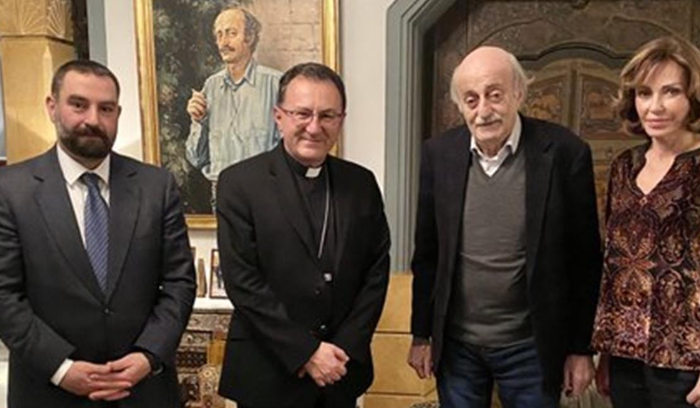 جنبلاط: الفاتيكان كان دائما يشجع الحوار والتقارب في وجهات النظر بين الحضارات والاديان