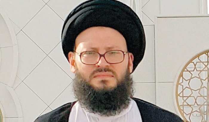 الحسيني: حزب الله يواجه أزمة عميقة ويستعد لعملية عسكرية كبرى ضد إسرائيل