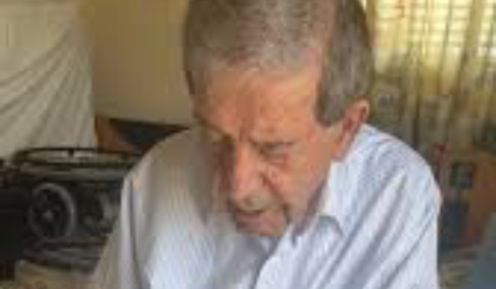 علّمته الحياة دروساً ونجا من الموت 5 مرات<br />
نبيل خليفة: ضُربت «بالمسّاس»... ضحك عليّ زملائي و«العدرا» لم تفارقني