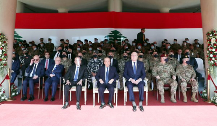 روسيا تسلّم لبنان صور الأقمار الصناعية الخاصة بانفجار مرفأ بيروت<br />
<br />
الرؤساء الثلاثة يلتقون في بعبدا لكن اجتماع الحكومة رهن بلقاءات فيينا!