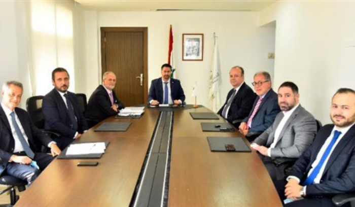 سلام استقبل سفير كولومبيا وعرض مع مجلس إدارة مؤسسة الضمان الإلزامي لأوضاع قطاع التأمين