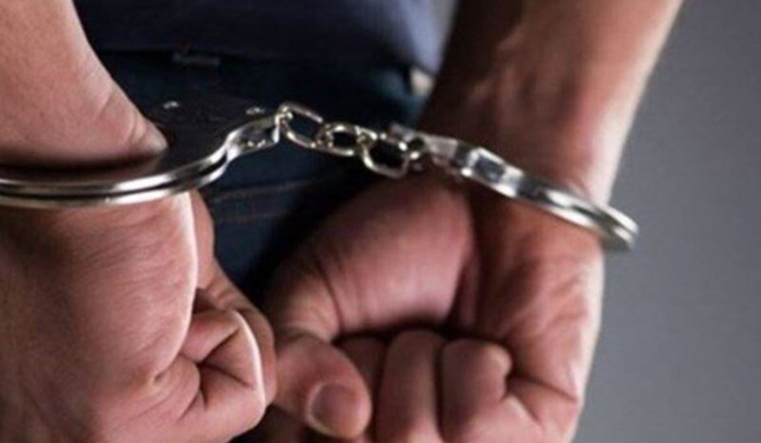 حاول بيع كمية من حبوب الكبتاغون فوقع بقبضة الأمن