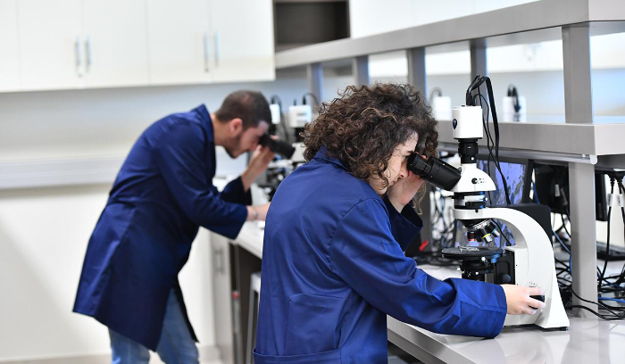 LAU تطلق منهاجاً هندسياً – طبياً ENPMED   الاول في العالم ربيع 2022