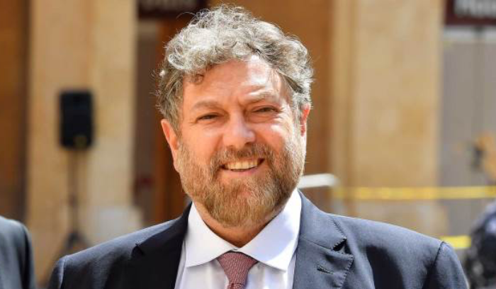 افرام: لن نقف مكتوفي الأيدي والاستقالة أقلّ كلفة