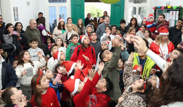 إقليم البترون الكتائبي أحيا عيد الميلاد بحفل للأطفال