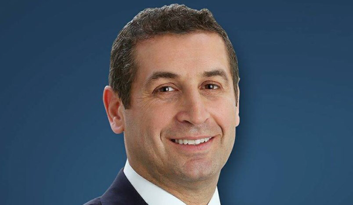 معلوف رداً على بزي: 