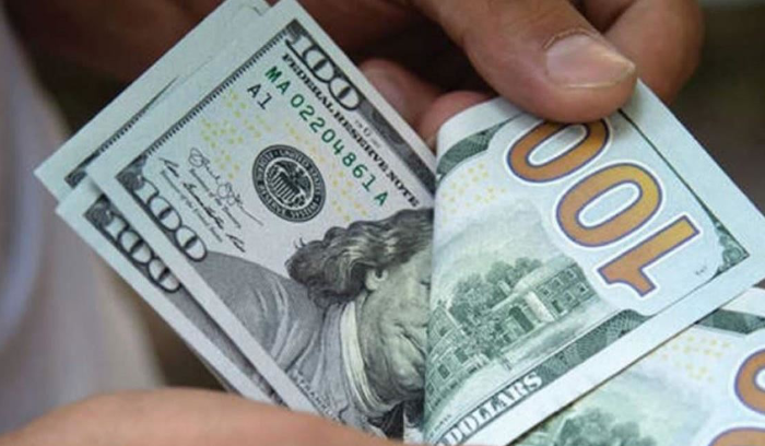 كيف يتم التداول بسعر صرف الدولار صباح اليوم؟