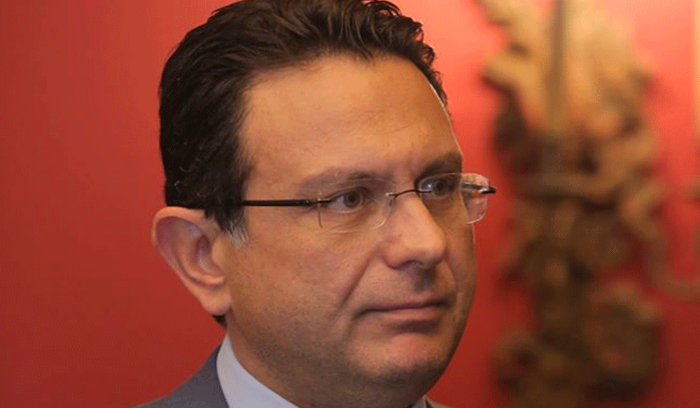 تحيّة من الخازن للراعي