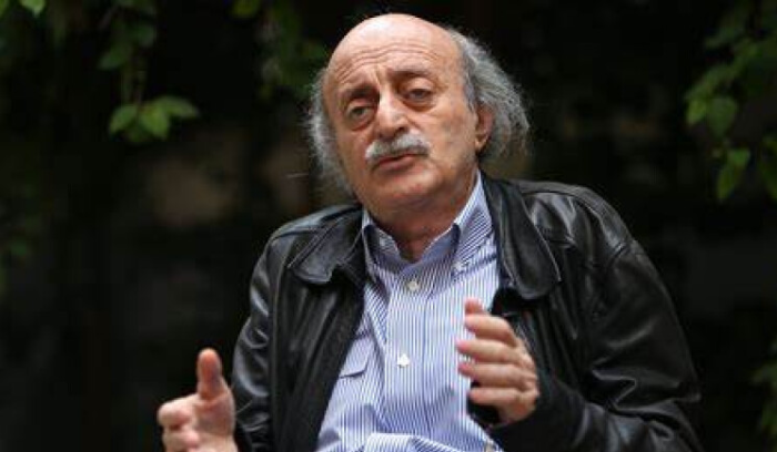 هكذا اتخذ جنبلاط قرار تأييد انتخاب قائد الجيش