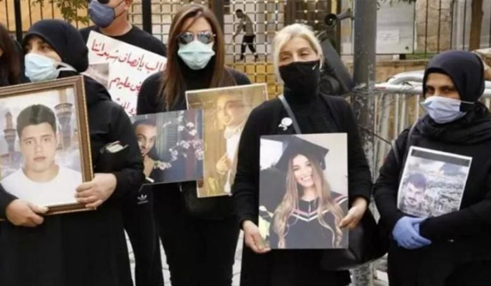 أهالي شهداء فوج إطفاء بيروت وضحايا تفجير المرفأ: مصرون على دعمنا للقاضي البيطار