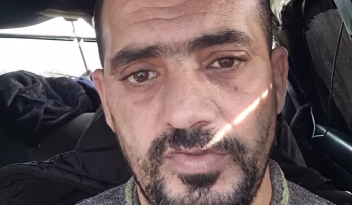 جثة في السيارة في منطقة وادي المعنية