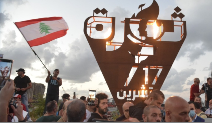 نصر الله يتهم جعجع بالتحضير لحرب أهلية <br />
	وإنشاء ‏كانتون مسيحي.. وأصوات قواتية: لن ترهبنا<br />
	‎رهان على مخارج من داخل المؤسسات المعطلة والمنقسمة‎!‎