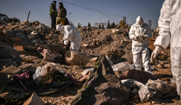 العثور على مقبرة جماعية في سوريا من المحتمل أنها تضم رفات معتقلين