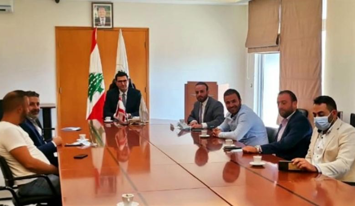 وزير الزراعة التقى نقابة الأطباء البيطريين.. ومطالبة بضبط الدواء المتفلّت وإلزامية التعاقد مع طبيب بيطري