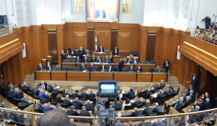 تقريب الانتخابات مناورة أم حقيقة؟